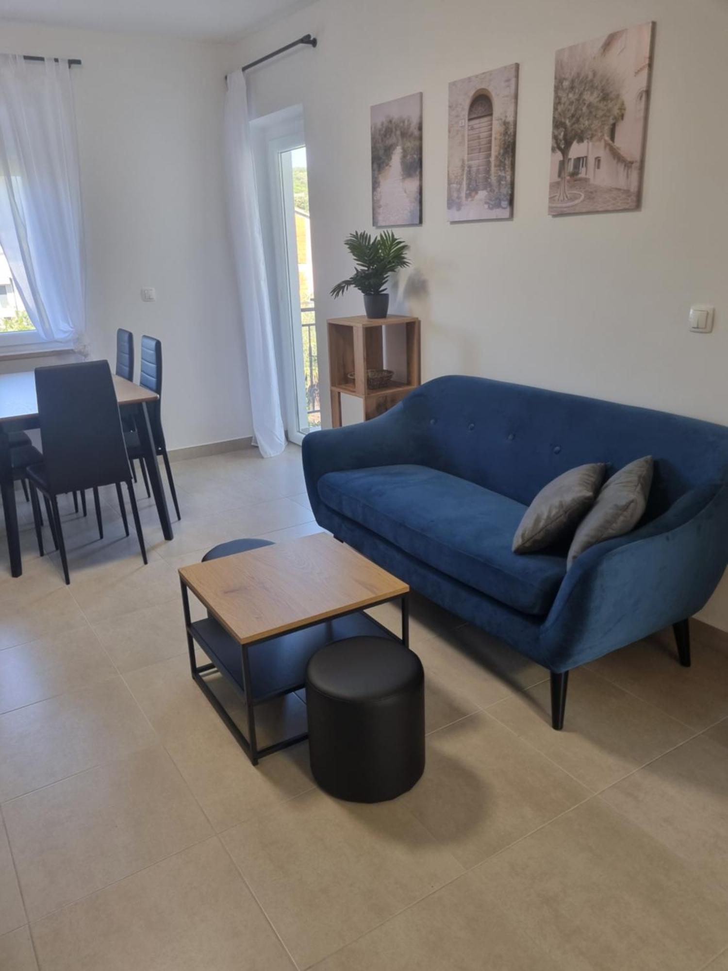 Apartment Oliva Krk Town Eksteriør bilde